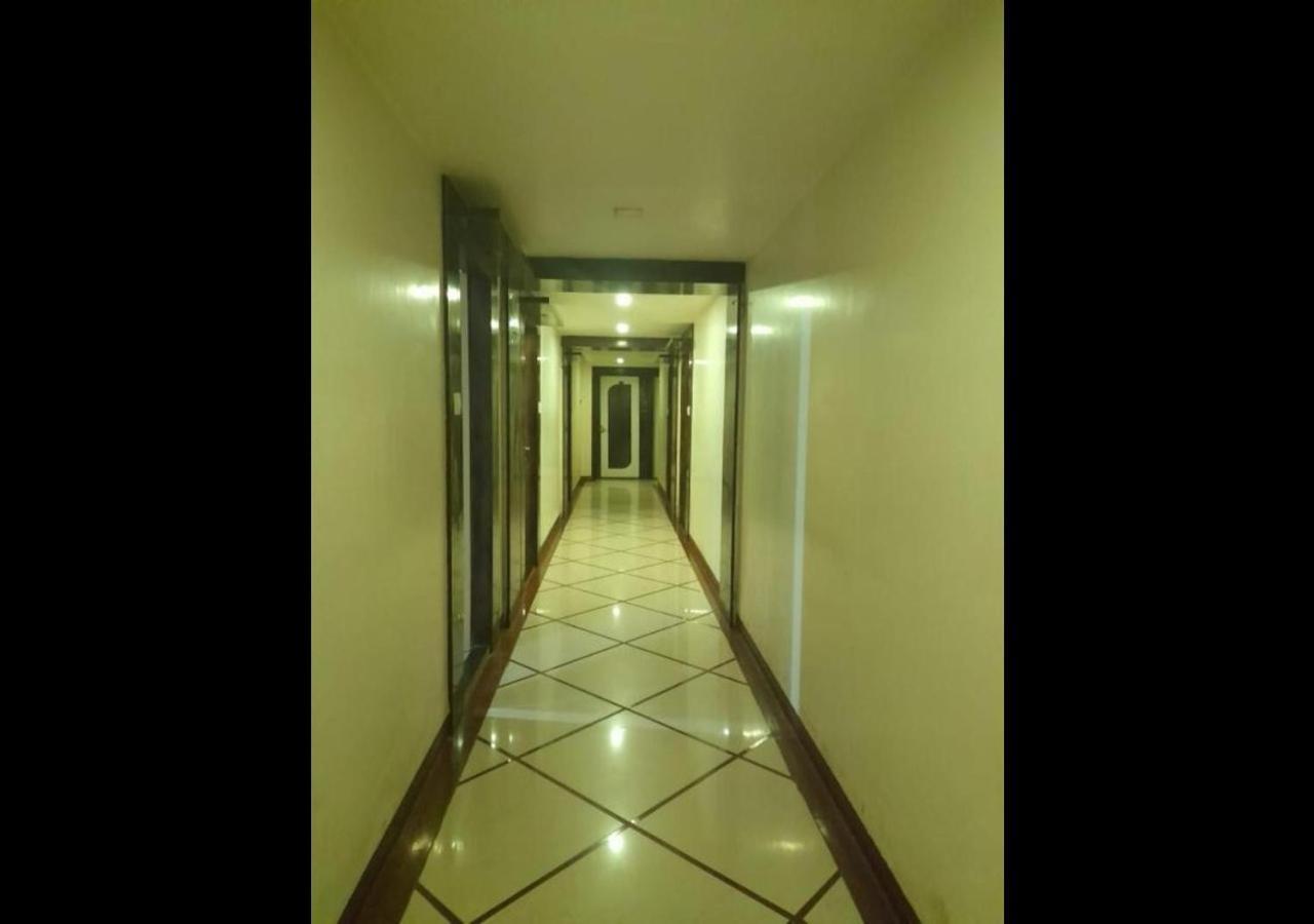 Hotel Sai Ganesh Lodging & Boarding By Wb Inn Titwala Exterior foto