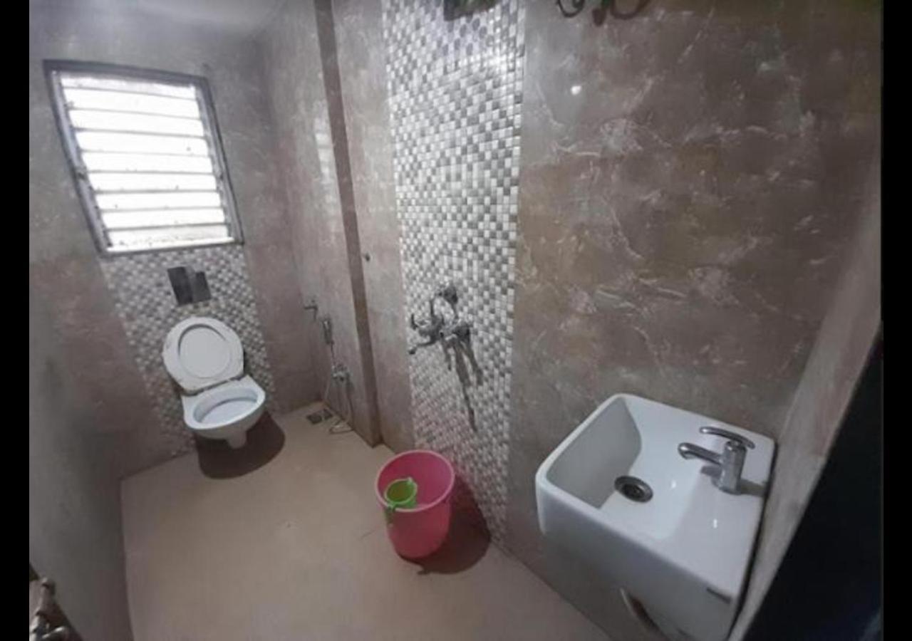 Hotel Sai Ganesh Lodging & Boarding By Wb Inn Titwala Exterior foto